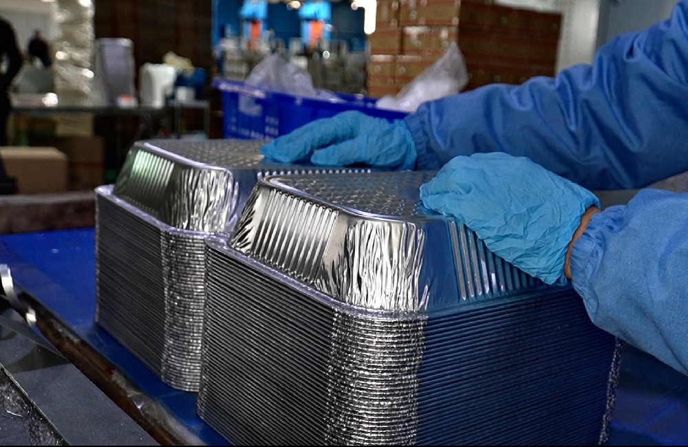 探讨金属铝装饰板材厂未来发展趋势